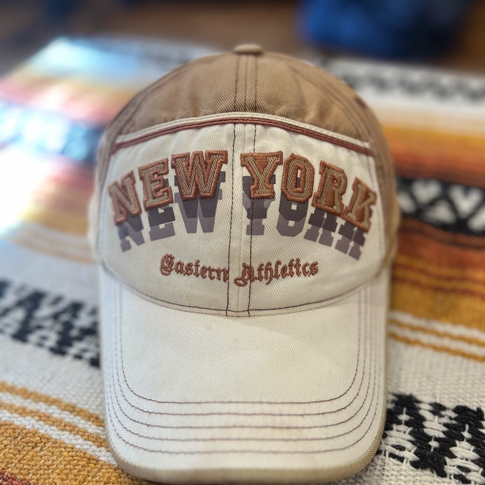 VINTAGE New York “Eastern Athletics” SnapBack